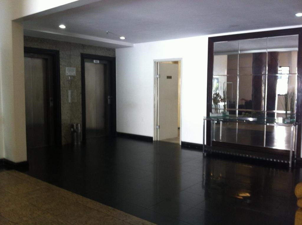  Azul Flat