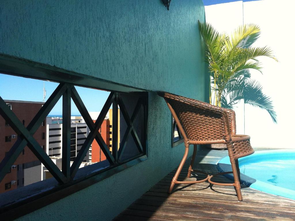  Azul Flat