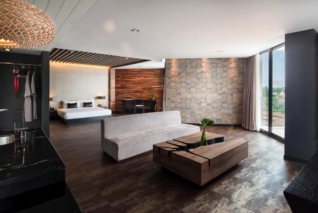 
Royal Suite Sea View
