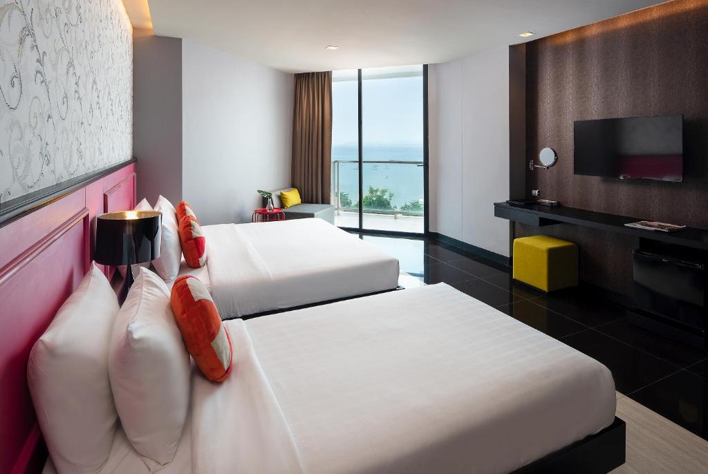 Tsix5 Phenomenal Hotel Pattaya - Resim 2