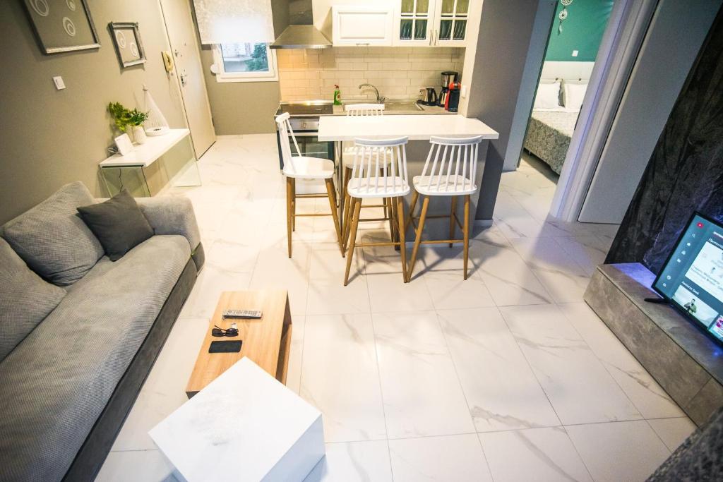 Kuchyň nebo kuchyňský kout v ubytování Diamond Lux Apartment