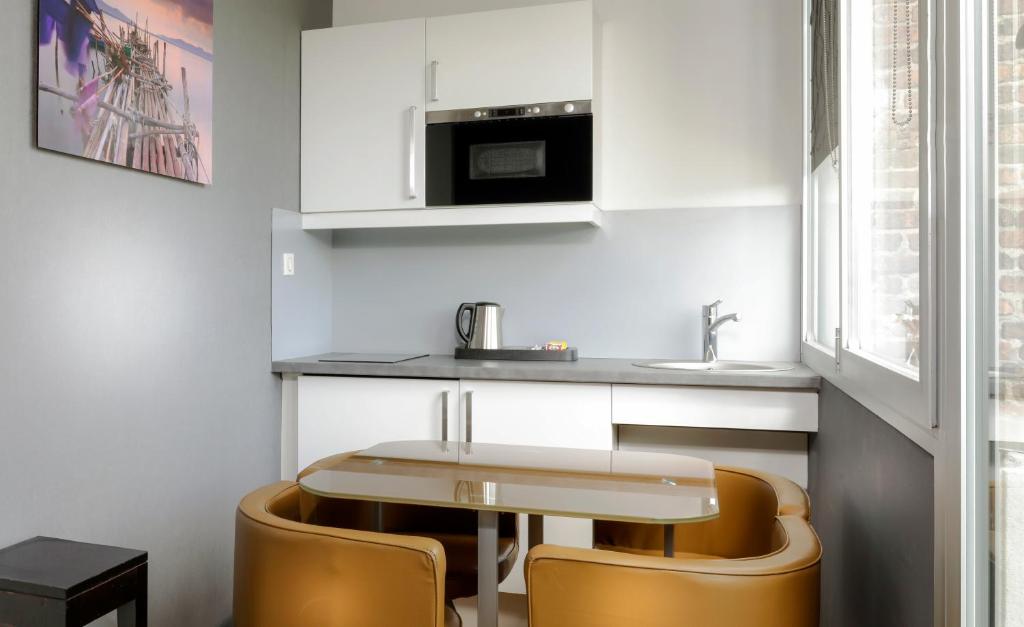 Hôtel Ambre - Resim 42