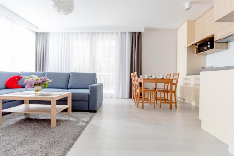 Kuchyňa alebo kuchynka v ubytovaní Resort Apartamenty Klifowa Rewal 23