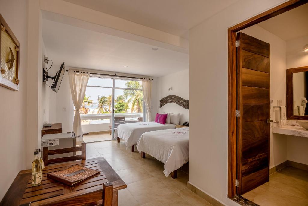 Hotel Rockaway - Twin Room With Balcony