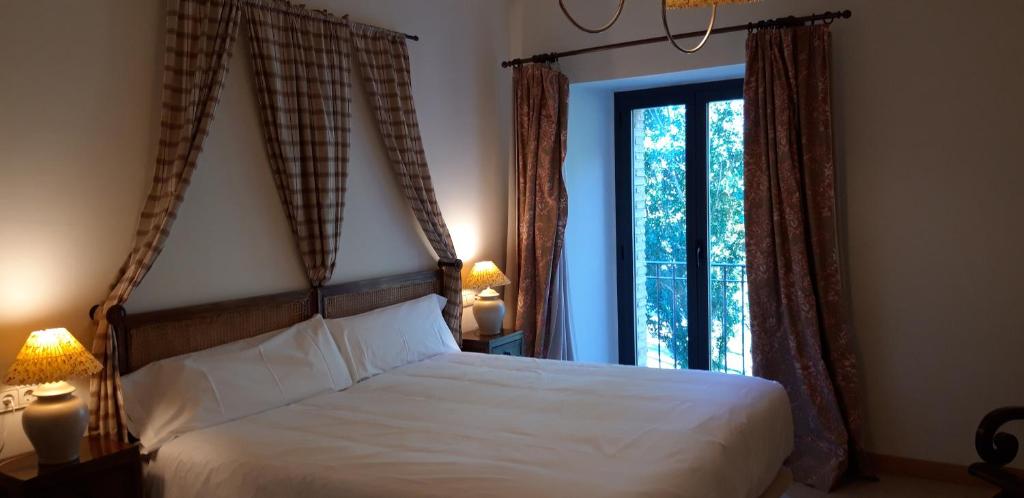 Cama o camas de una habitación en Hotel Villa Marcilla