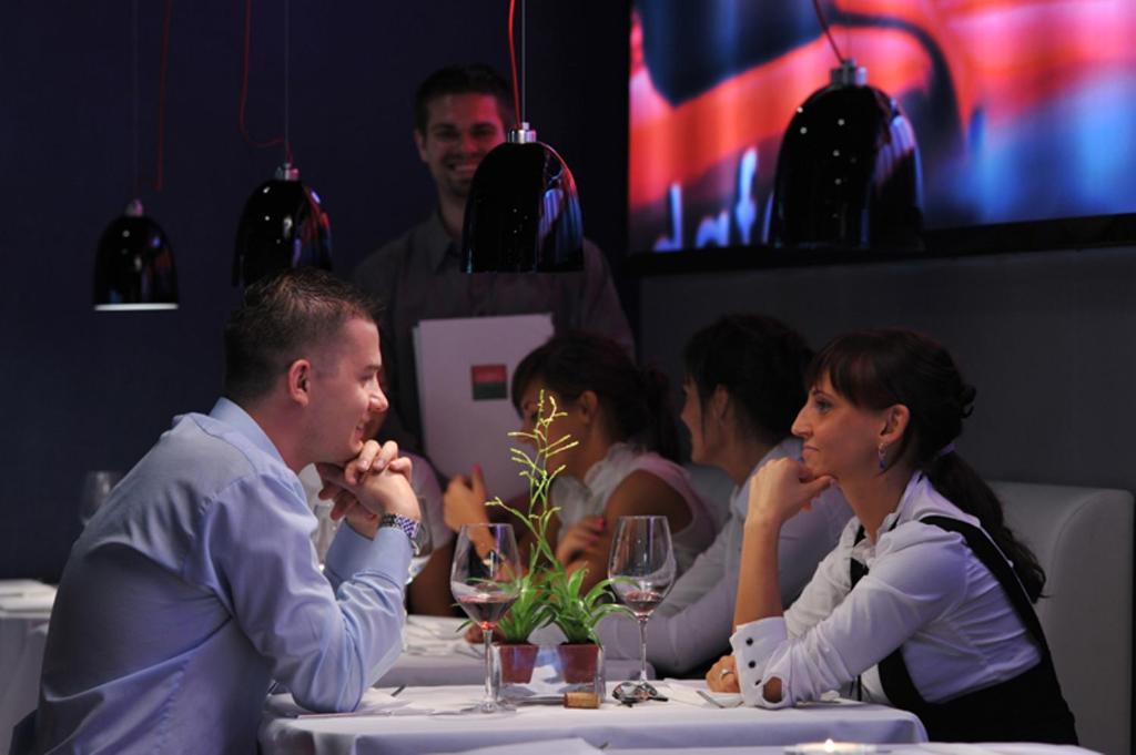 Silver Hotel & Gokart Center - Resim 35