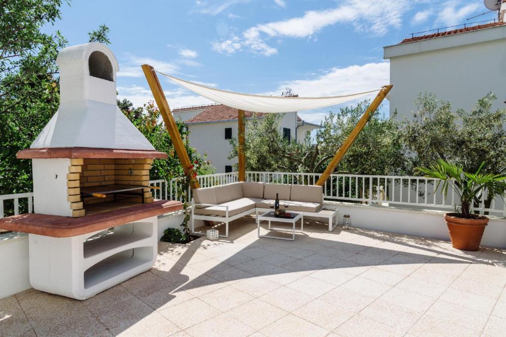Balkón nebo terasa v ubytování Apartments Villa Dalmatia