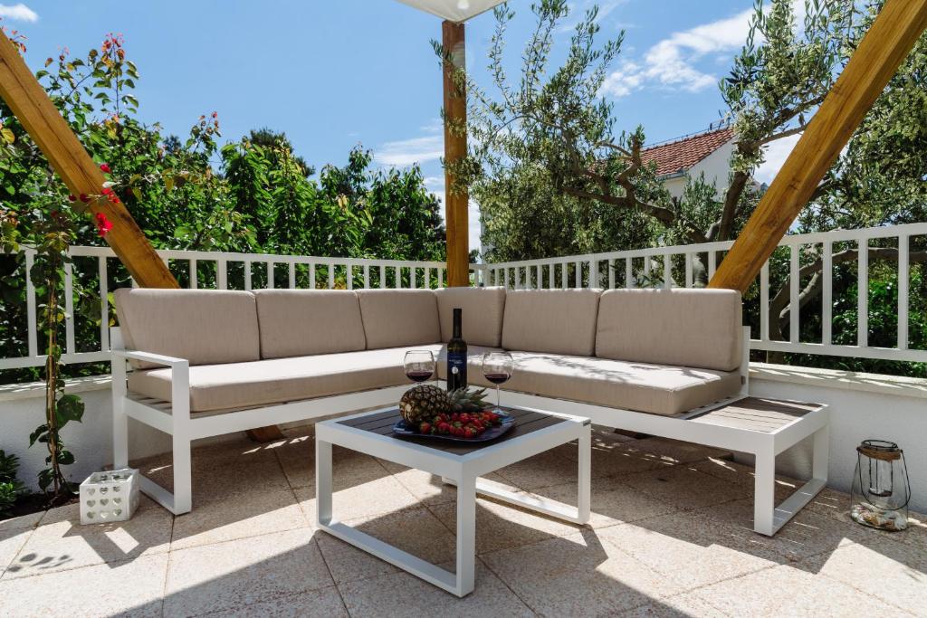 Balkón nebo terasa v ubytování Apartments Villa Dalmatia