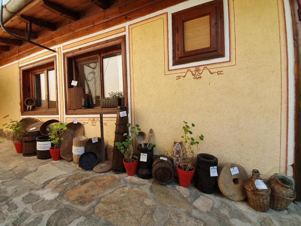 Fotografie z fotogalerie ubytování Guest rooms Colorit v destinaci Koprivštica