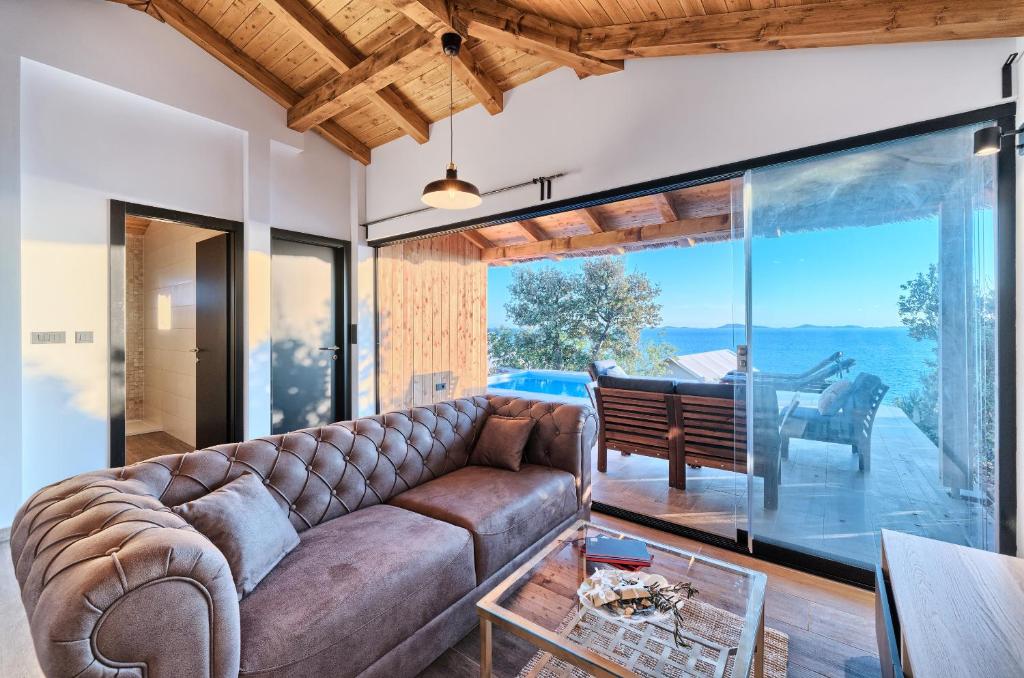 Golden Haven Luxe Bungalow Resort - Maison De Vacances