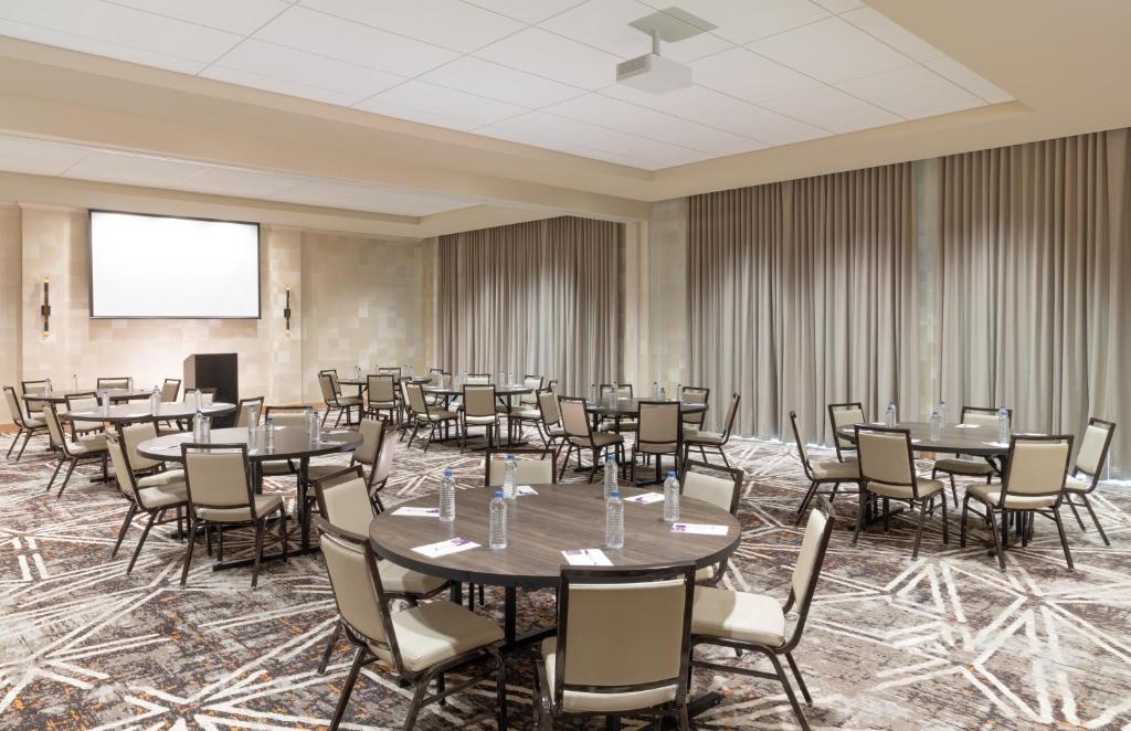Der Geschäftsbereich oder Konferenzraum in der Unterkunft Hyatt Place Sandestin at Grand Blvd