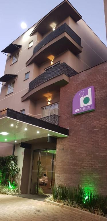  Ideali Hotel