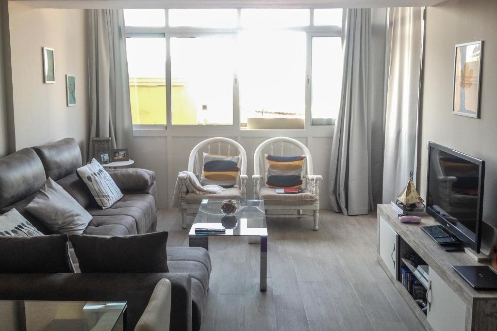 Piso Nuevo y Moderno Cerca de Playa en Pleno Centro