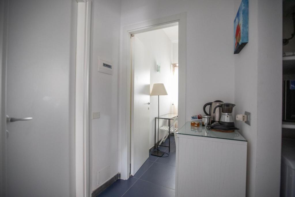 Kuchyň nebo kuchyňský kout v ubytování Il Gabbiano Relais in Stromboli