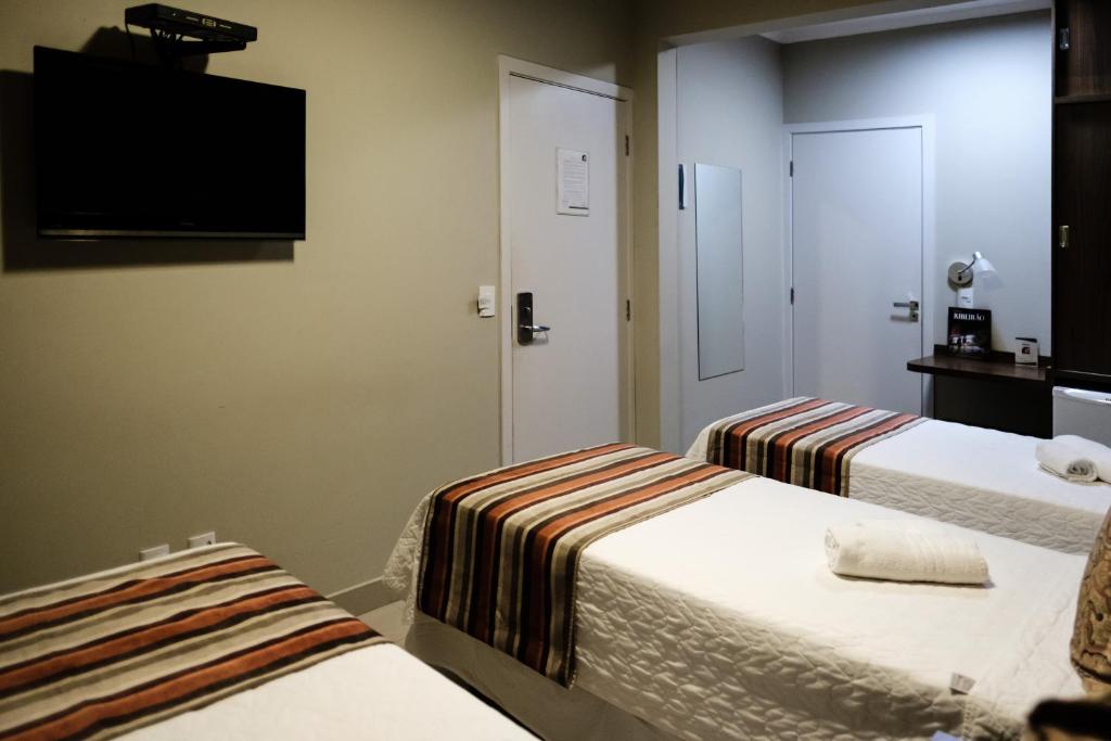  Ideali Hotel