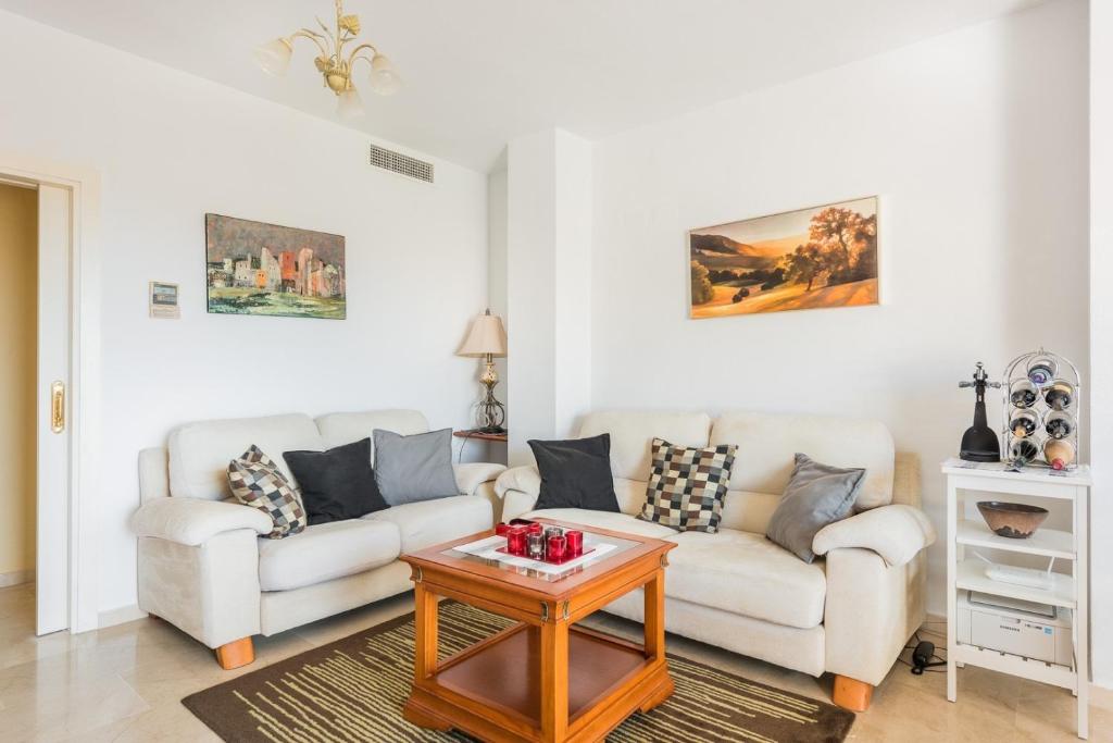 Fotografie z fotogalerie ubytování Wonderful apartment 5 minutes flat walk to the Centre of La Cala de Mijas v destinaci La Cala de Mijas