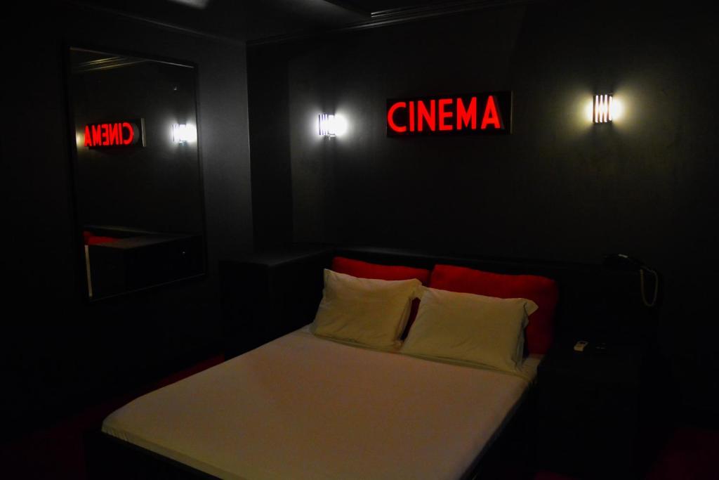 Amore Mio (Adult Only)  Amore Mio (Adult Only)