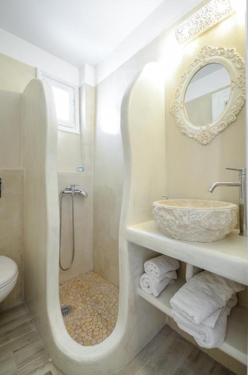 Koupelna v ubytování simos luxury apartments