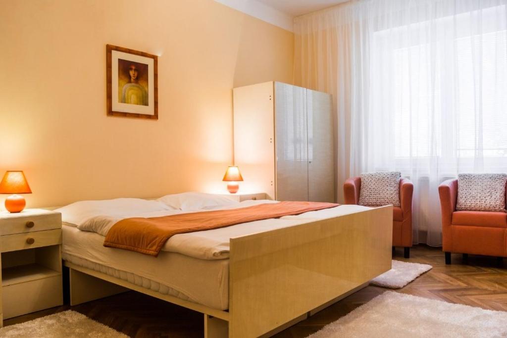 Villa A. Malka - Two-Bedroom Apartment - Annex