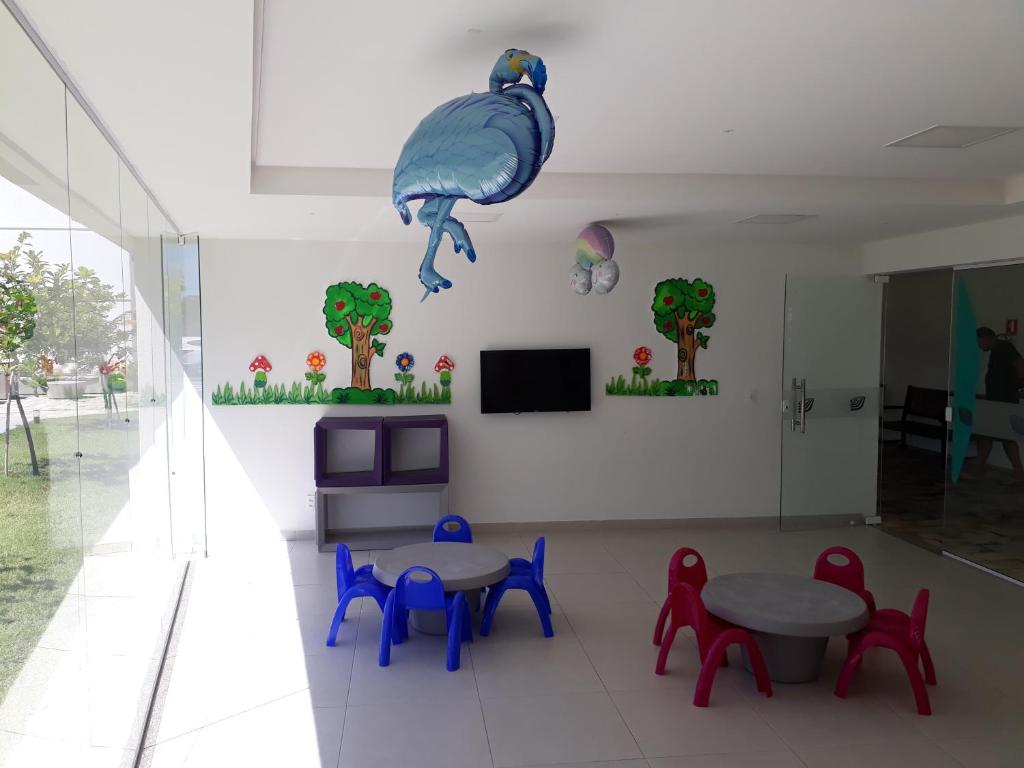  FLAT PALM VILLAGE