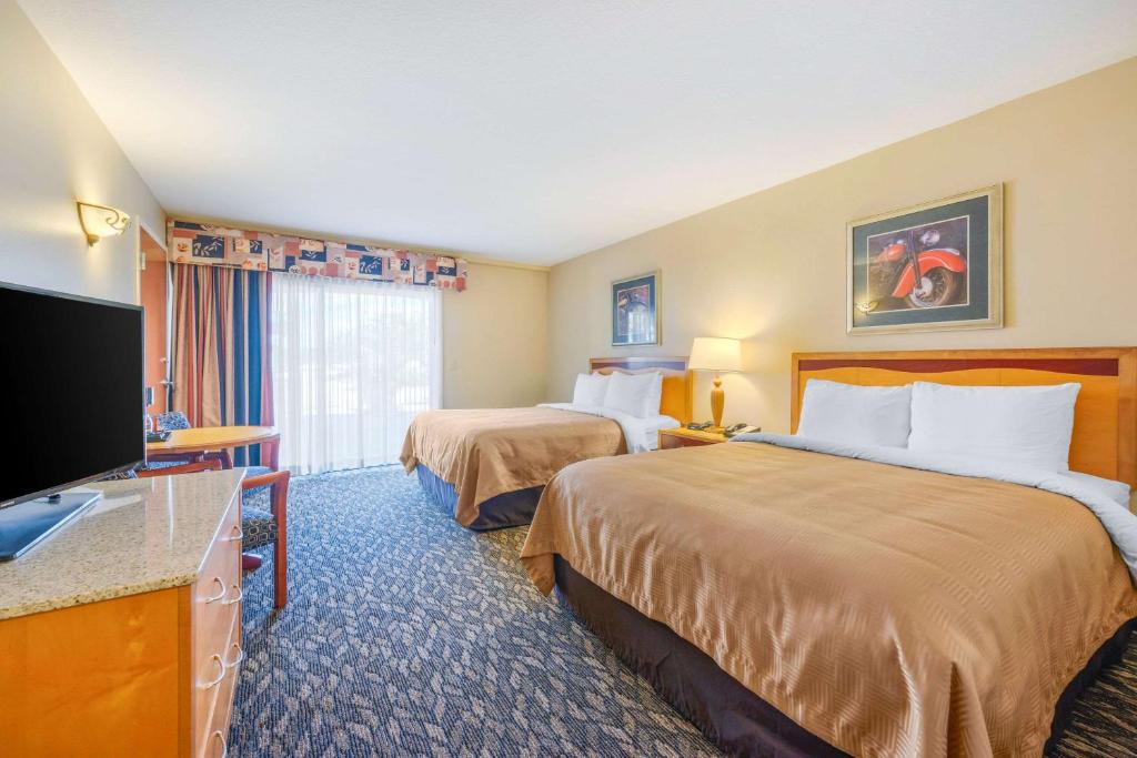 Clarion Inn Ormond Beach at Destination Daytona photo