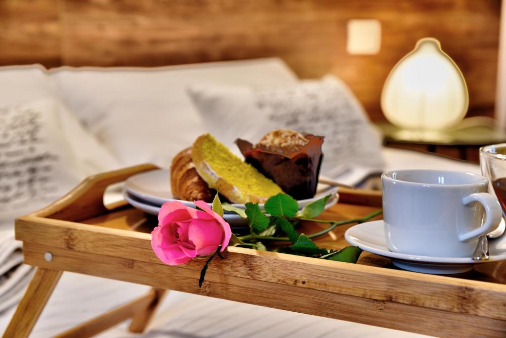 Bed & Breakfast Le Due G - Deluxe Double Or Twin Room