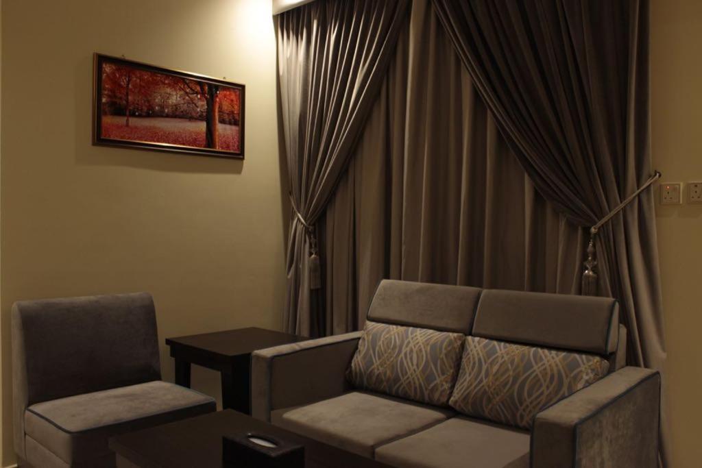 Golden Rest Hotel - فندق الراحة الذهبية - 一居室公寓