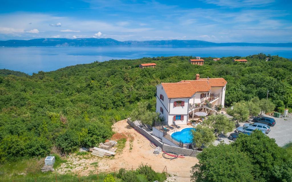 Příroda nedaleko apartmánu