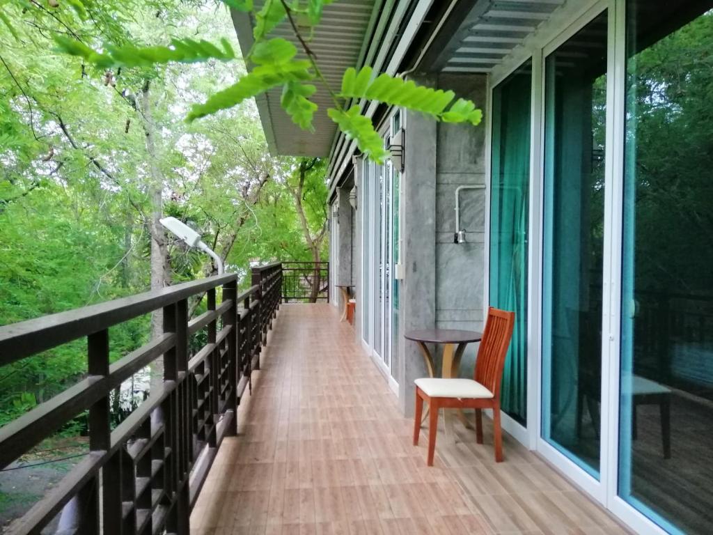 Balkón nebo terasa v ubytování Loei Huen Hao Hug Home&Resort