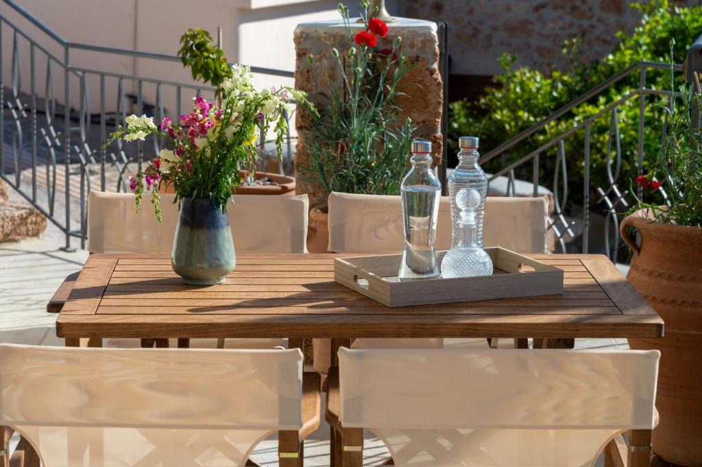 Cretan Minoan Apartments, Zekros (updated prices 2024)