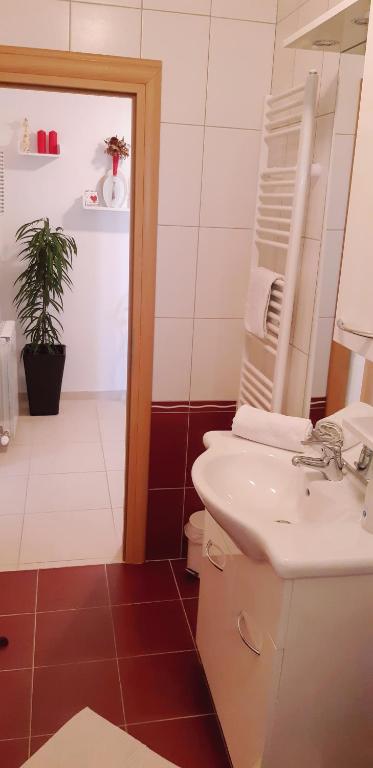 Kúpeľňa v ubytovaní Apartmani Lili