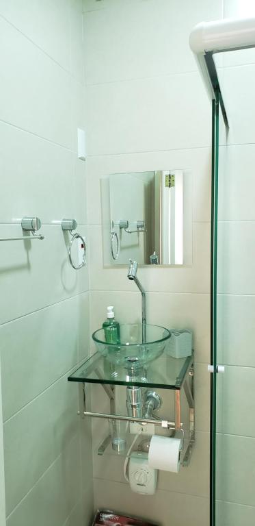  Apartamento no Capivari com Elevador