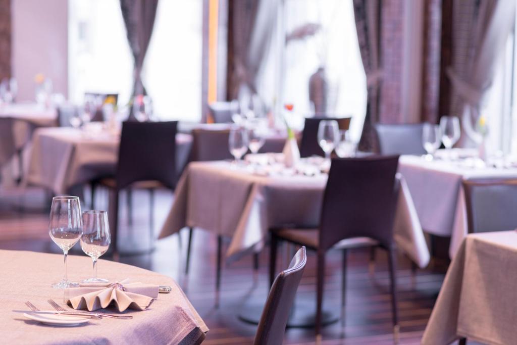 Restaurace v ubytování Hotel Krone Unterstrass