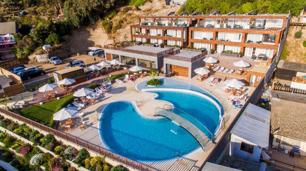 Bazén v ubytování Hotel Mae nebo v jeho okolí