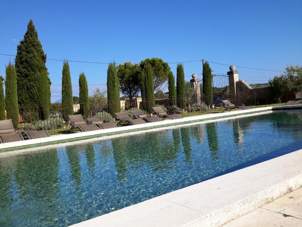 The swimming pool at or close to Le Figuier