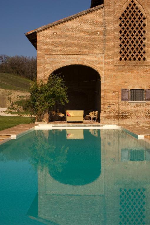 Antico Borgo Di Tabiano Castello - Relais de Charme - Casa Con Sei Camere Da Letto