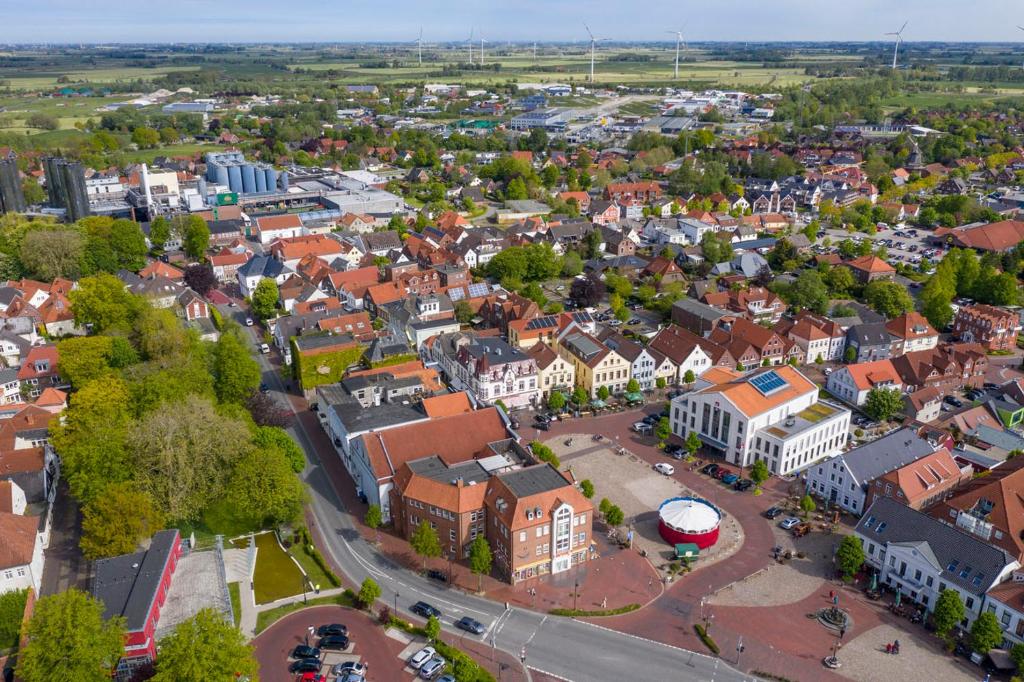 Nespecifikovaný výhled na destinaci Jever nebo výhled na město při pohledu z hotelu