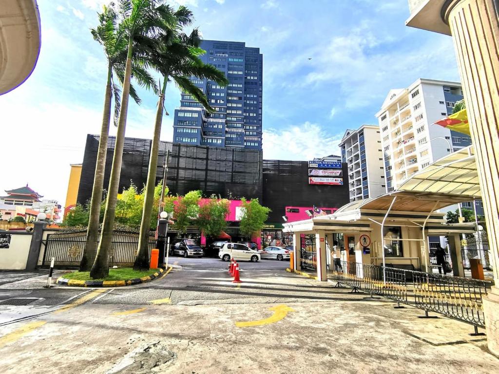 A S House Klang Shah Alam 1 5pax Beside Centro Klang Updated 2021 Prices