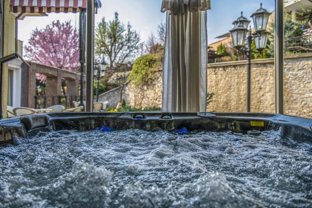 Erla Villa Boutique Hotel - Resim 15