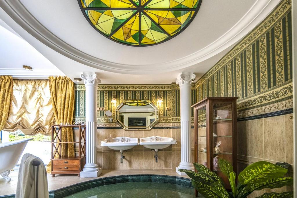 
Duplex Quadruple Room
