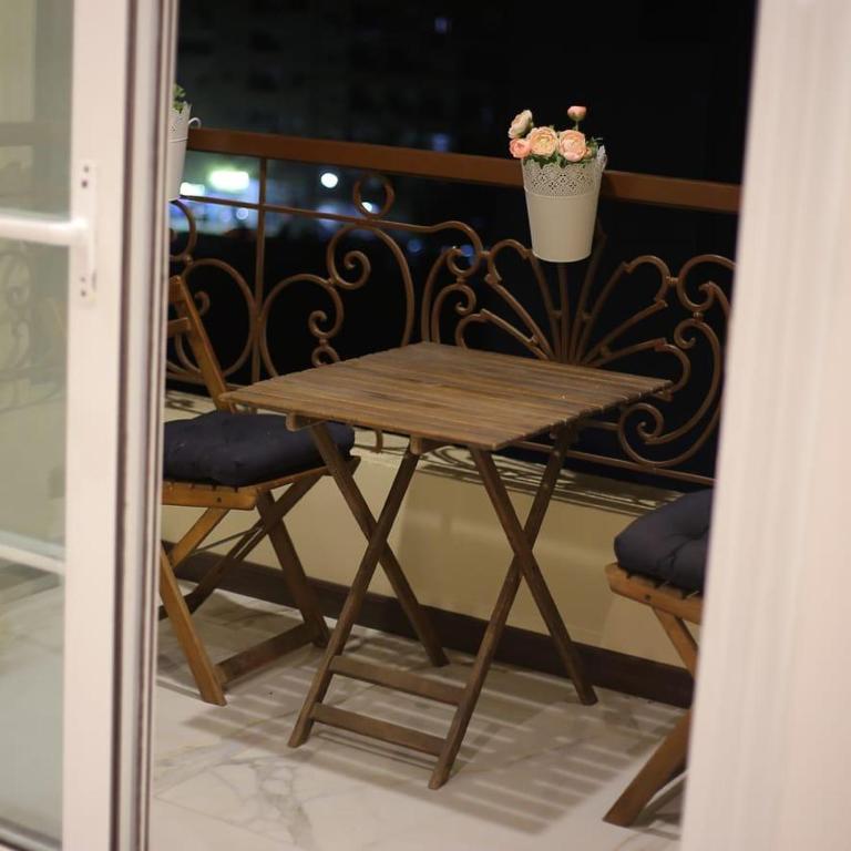 Balkón nebo terasa v ubytování Apartment in Mohandesin (Families Only)