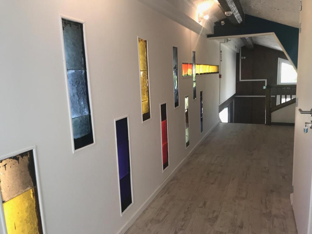 Kuchyň nebo kuchyňský kout v ubytování MOODz HOTEL VIENNE