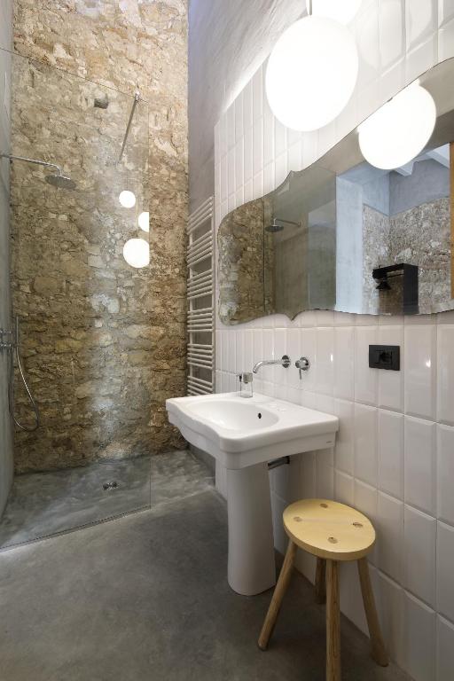 Koupelna v ubytování ISONZO SUITES