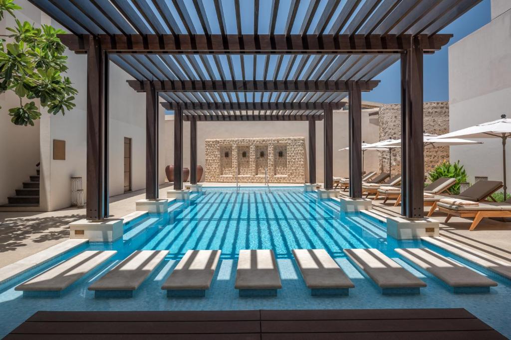 Piscina di The Chedi Al Bait, Sharjah o nelle vicinanze