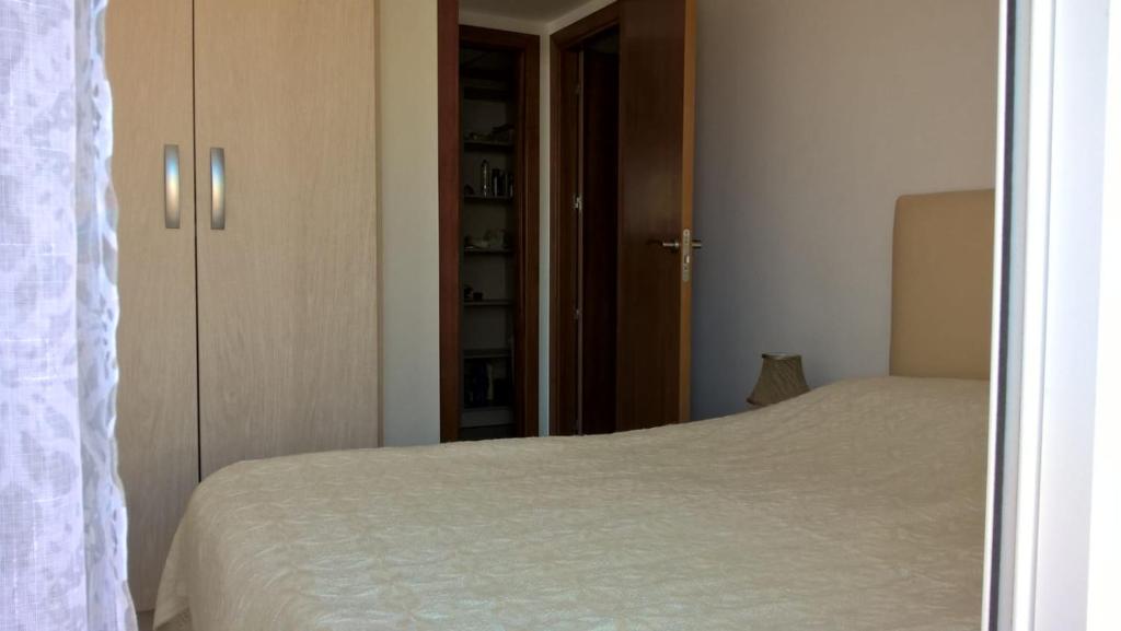 Łóżko lub łóżka w pokoju w obiekcie Apartaments La Cala de Mijas Atico