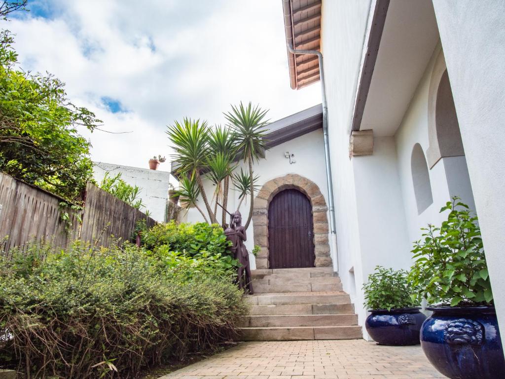 B B La Maison De La Cote Biarritz France Booking Com