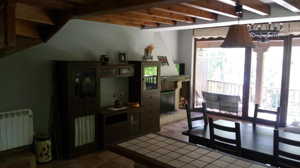 Kuchyň nebo kuchyňský kout v ubytování LAS VILLAS DEL PONTON