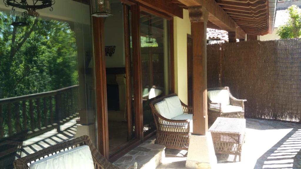 Posezení v ubytování LAS VILLAS DEL PONTON
