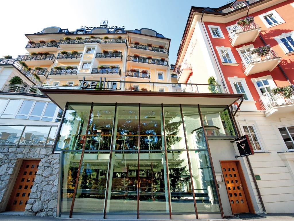 Budova, kde se hotel nachází
