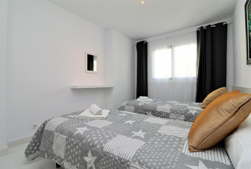 Carlos V 2-A Apartment Levante Beach
